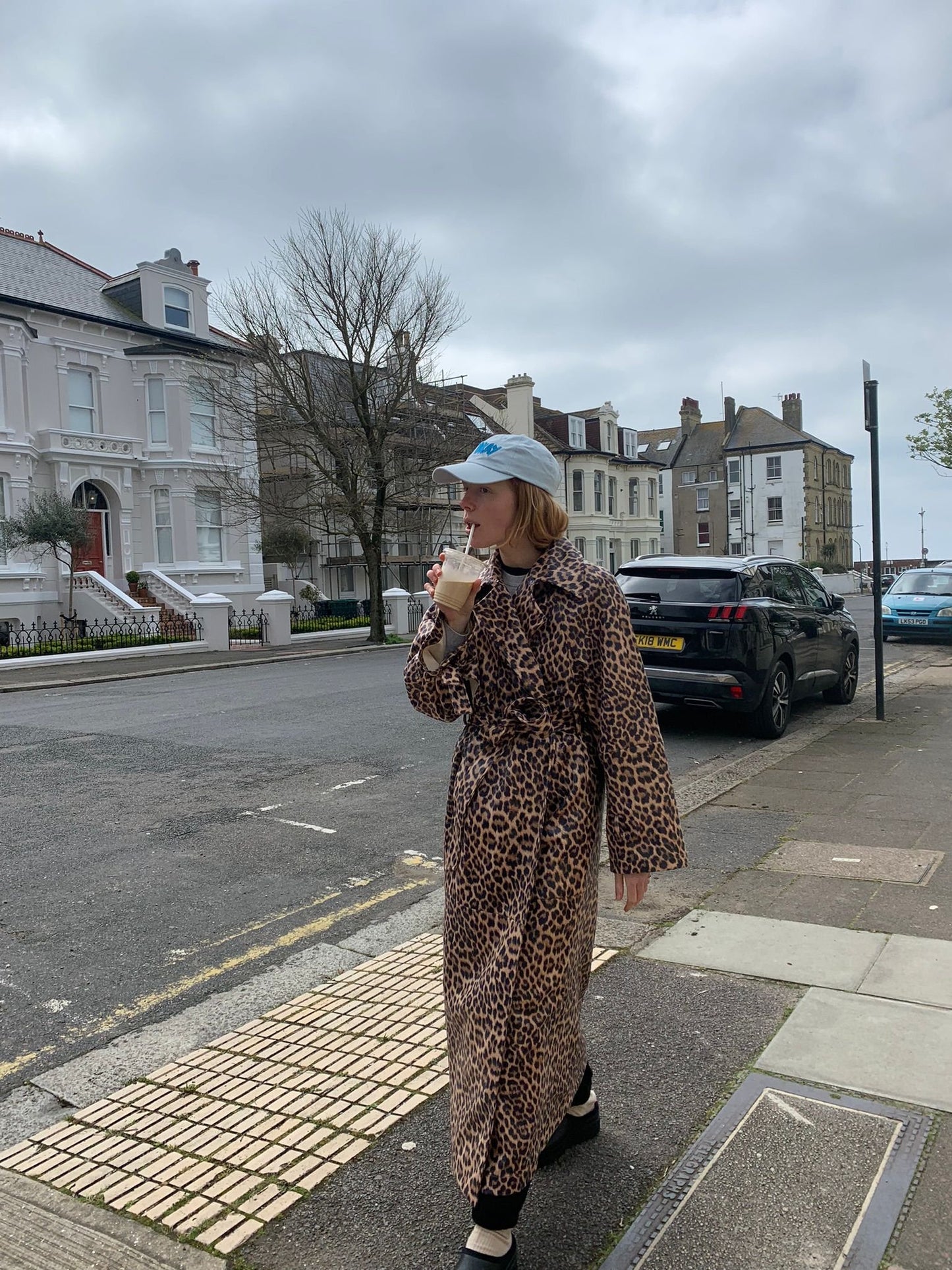 LEOPARD TRENCH