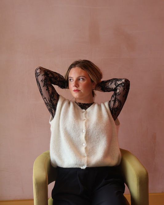 DAISY CARDIGAN - CREAM