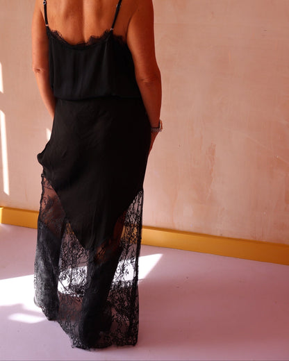 DELILAH SKIRT - BLACK