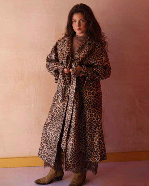 LEOPARD TRENCH – Wondrous